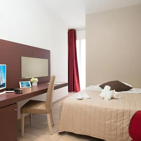 Fiamma & צ'סנטיקו