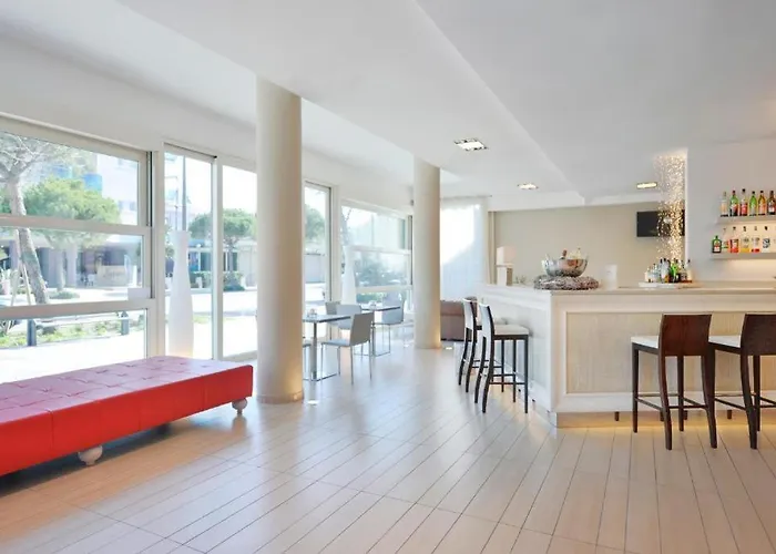 فندق Fiamma & 4*