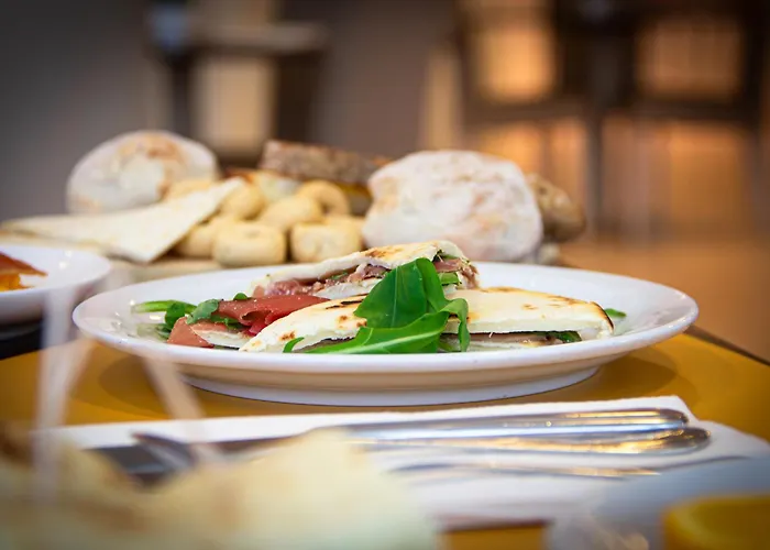 فندق Fiamma & 4*