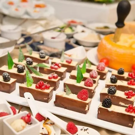 Hotel Fiamma & 4*