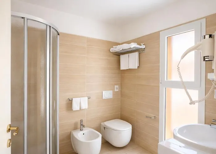 Fiamma & מלון צ'סנטיקו